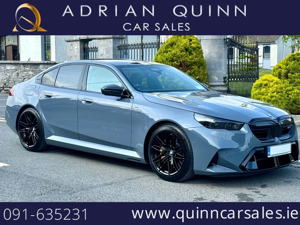 BMW M5 Ultimate Pack huge Spec - Image 1