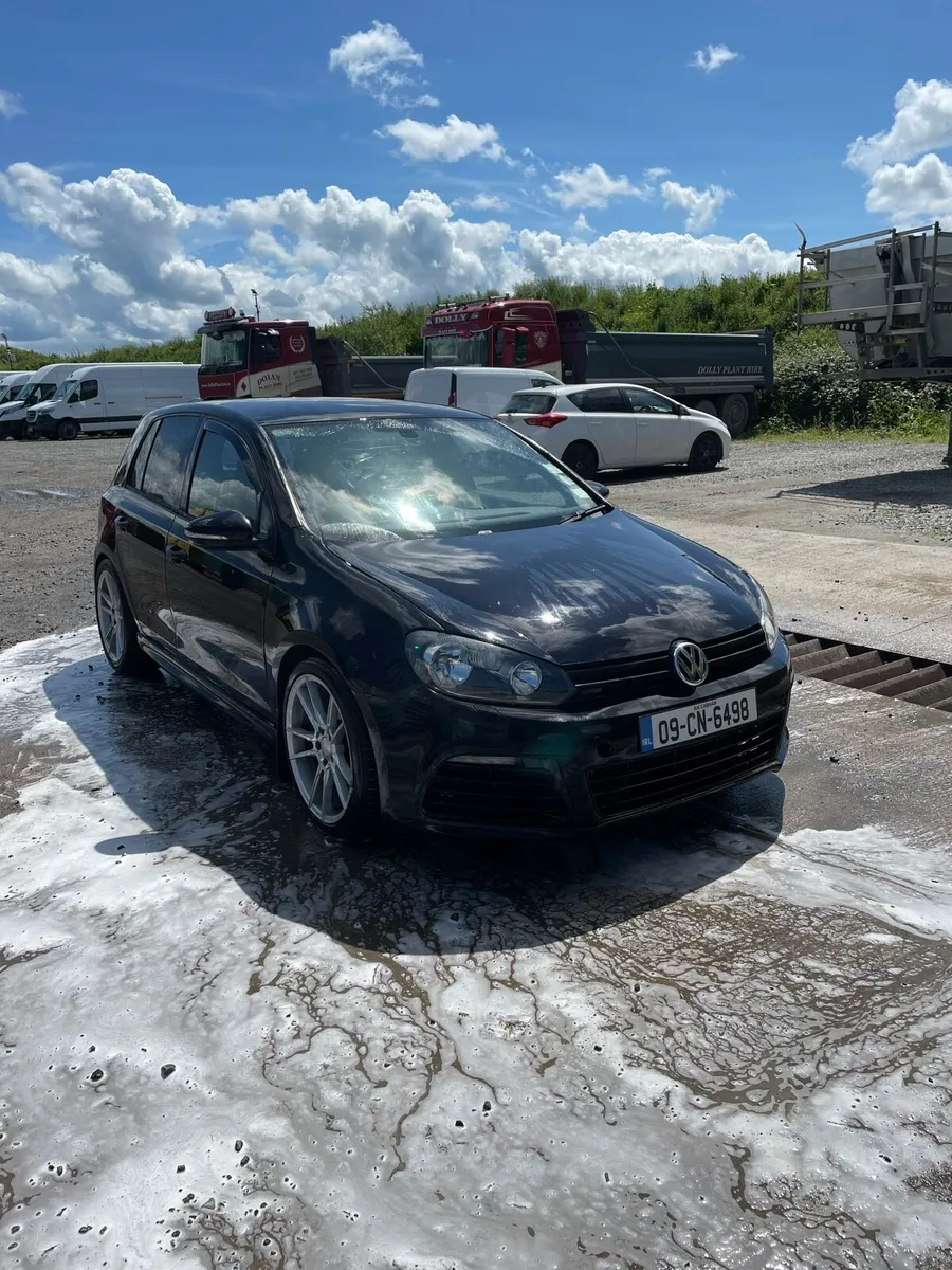 Volkswagen Golf 2.0 TDI R-Line kit Hybrid turbo - Image 2
