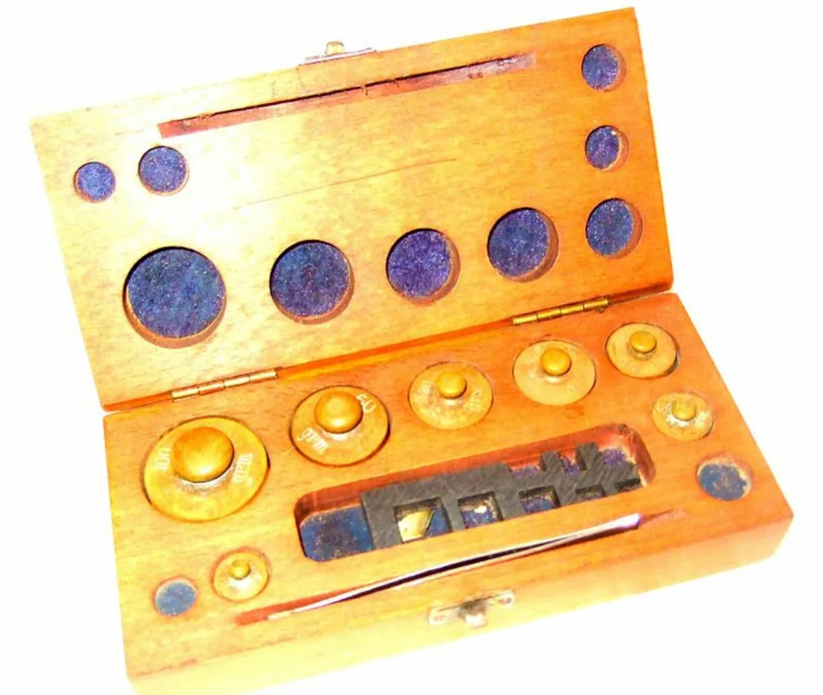 Vintage Set Apothecary's Weights - Image 1