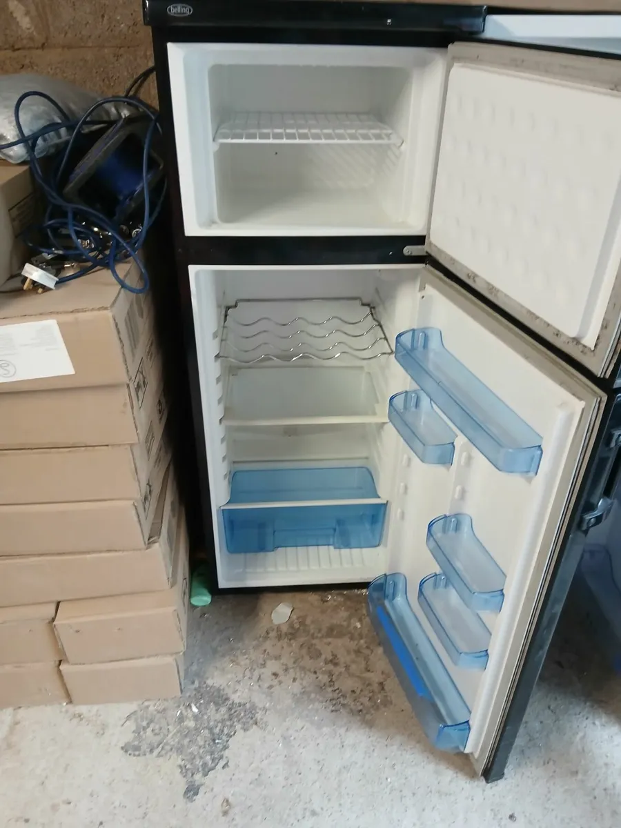 Fridge freezer. Fridge. Washing machine - Image 2