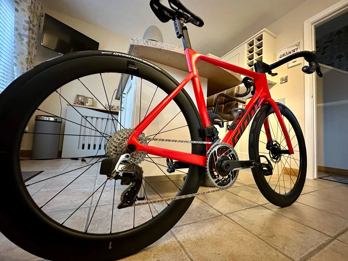 Giant Propel Pro SRAM Red - Image 1