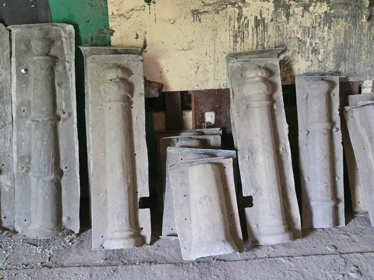 Bollards concrete - Image 1