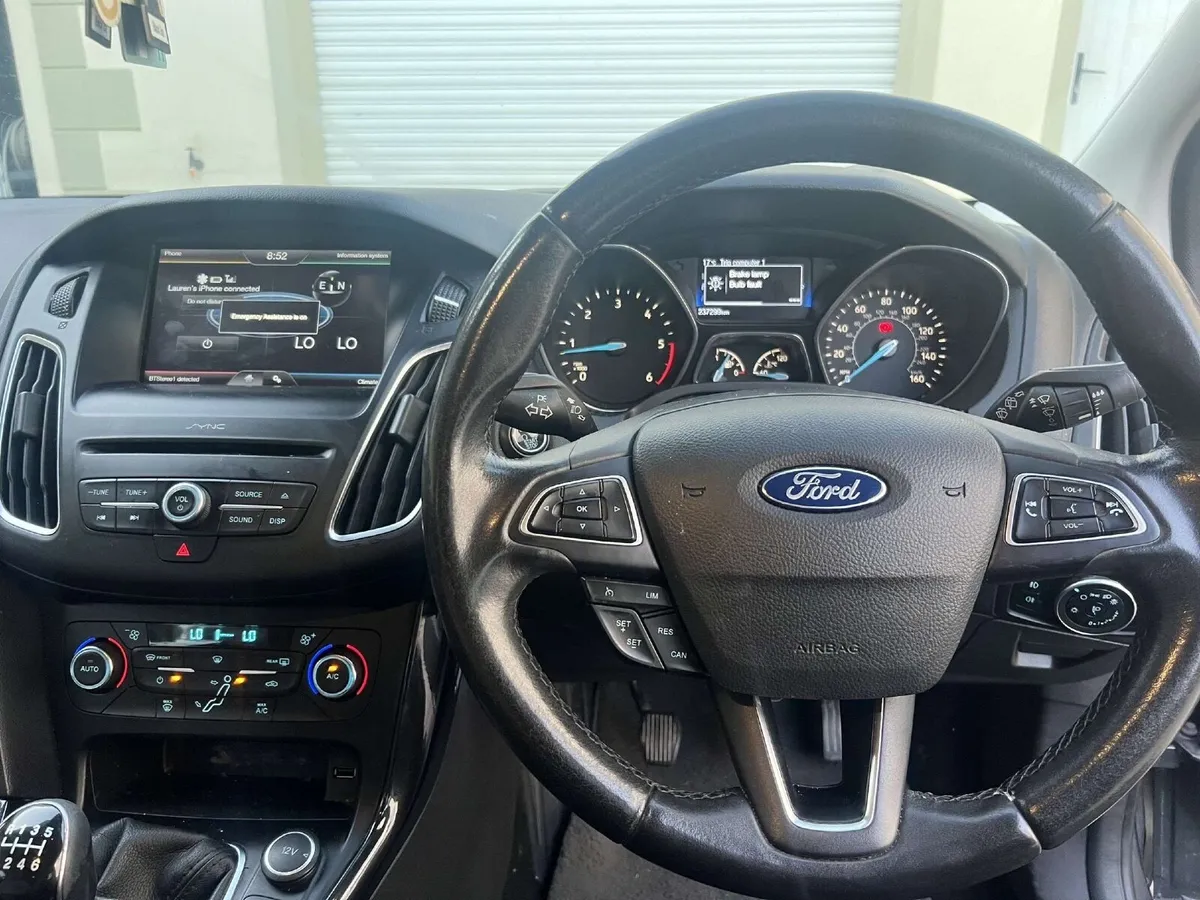 Ford Focus 2015 - Image 4