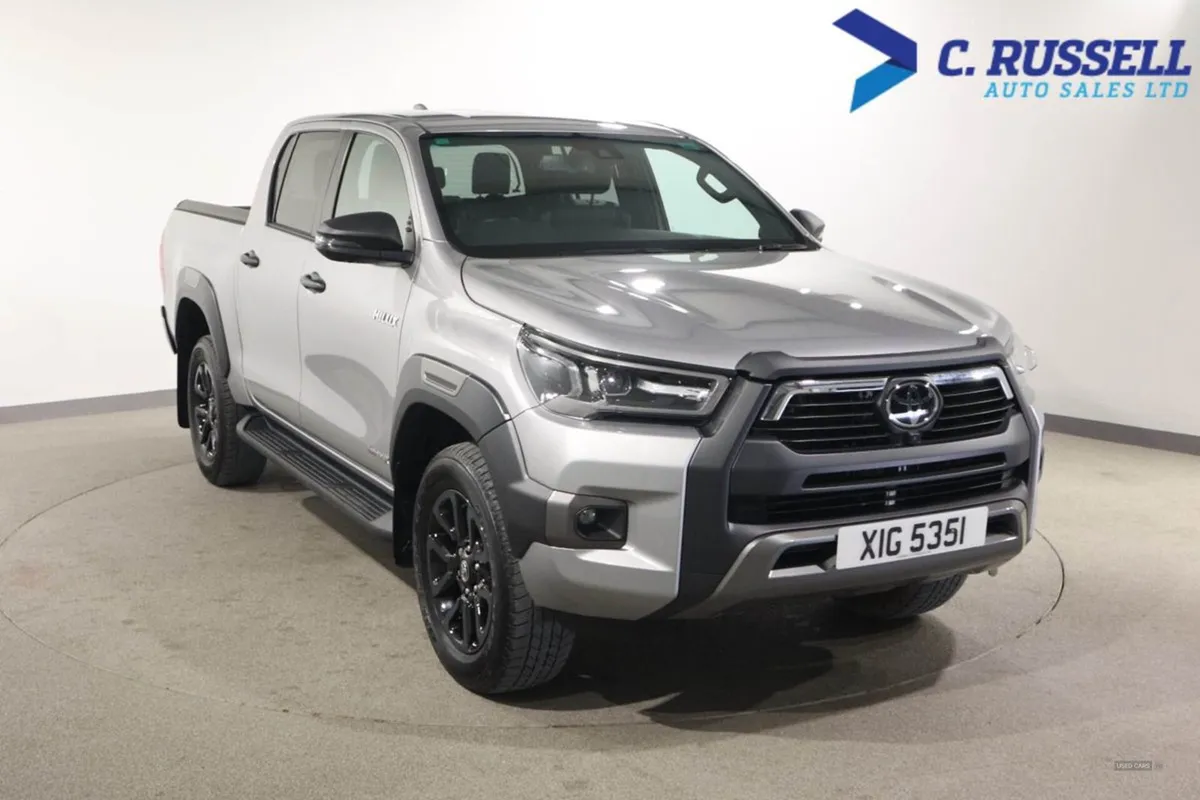 Toyota HiLux Diesel - Image 3