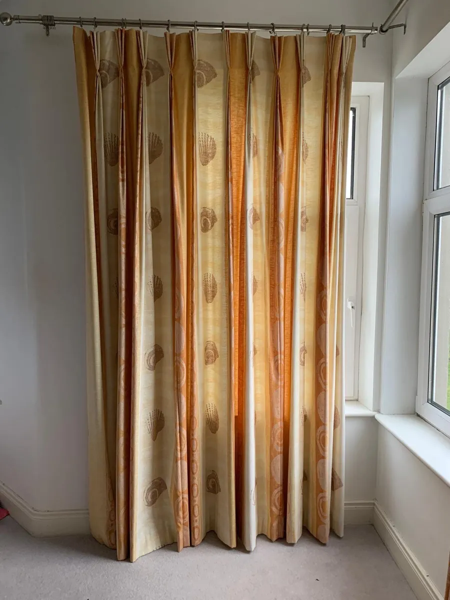 Curtains - Image 1