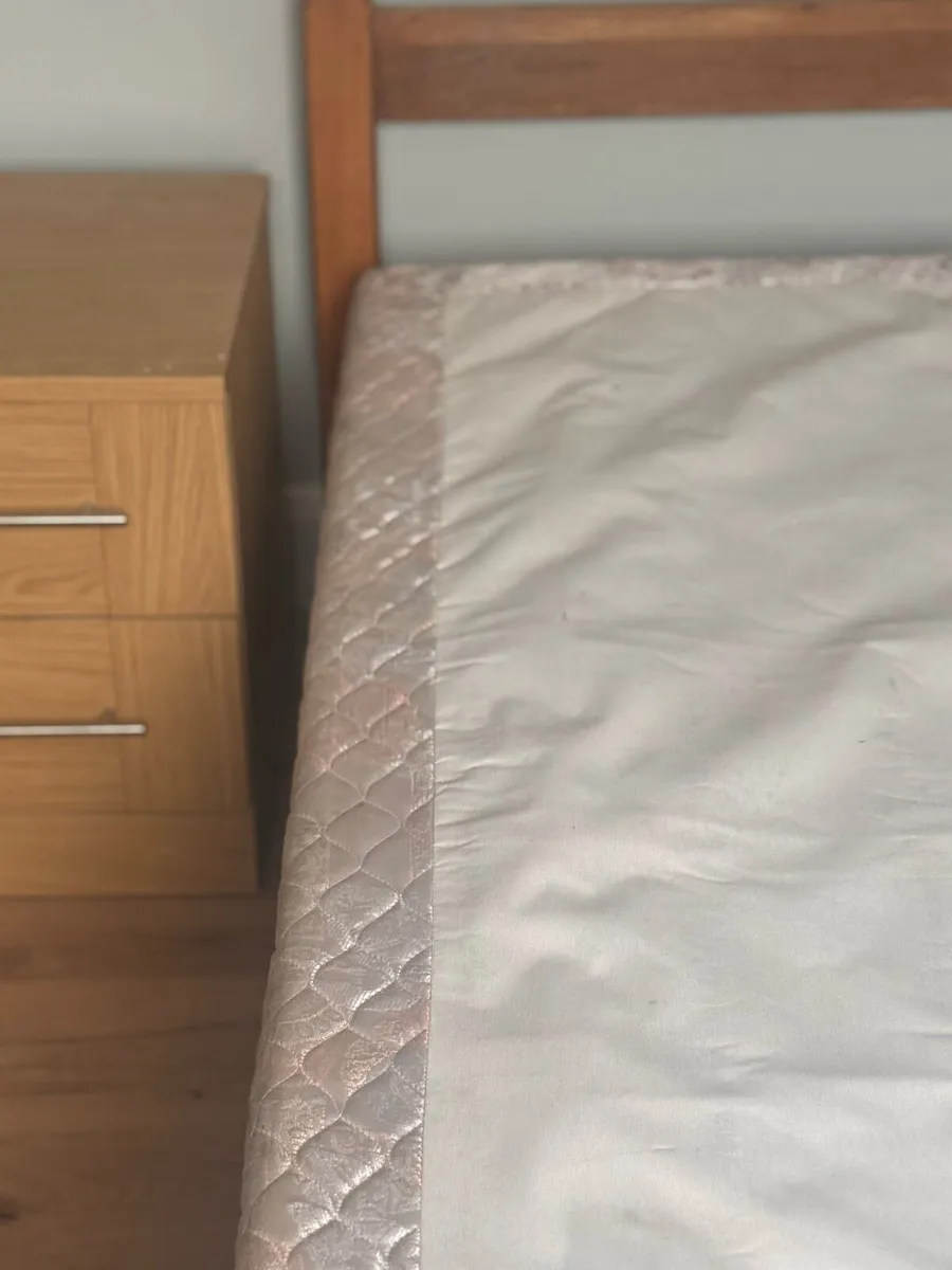 Free king size bed (old) - Image 2