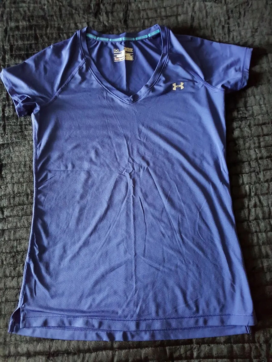 Under Armour training shirt XS New - Image 2