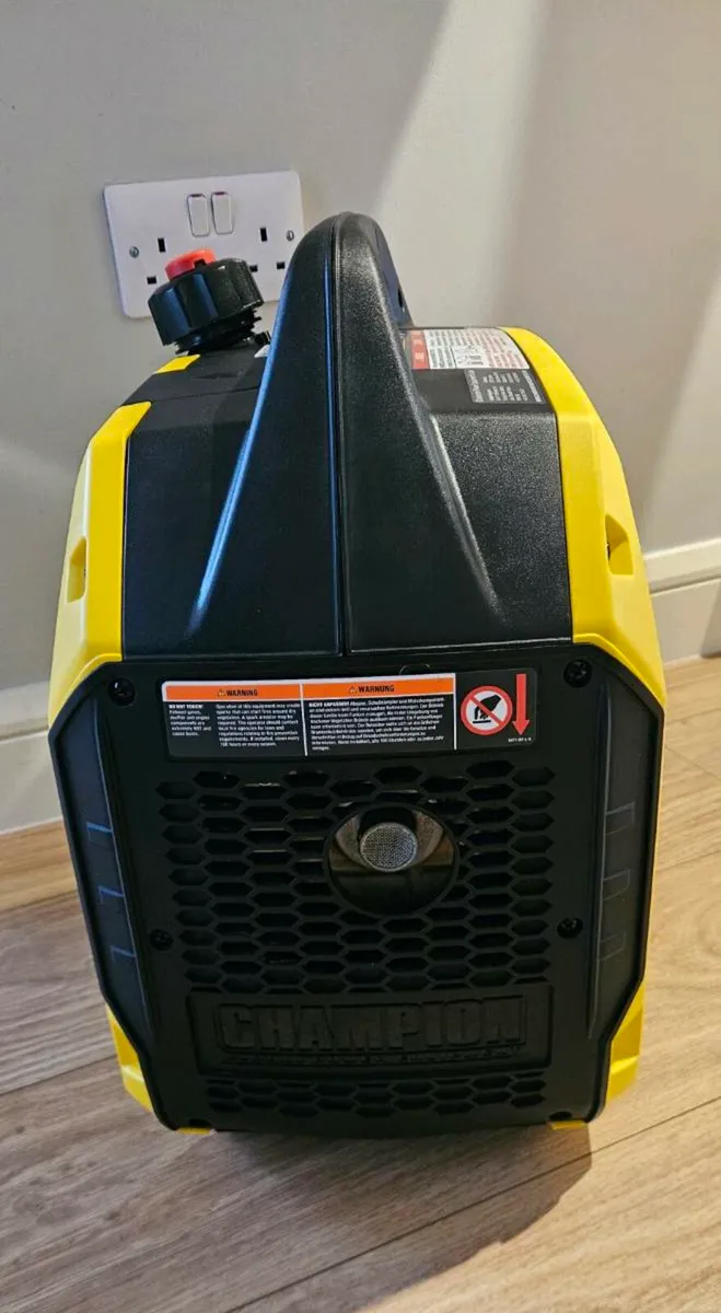 Champion 2200 Watt LPG Dual Fuel Inverter Generato - Image 4