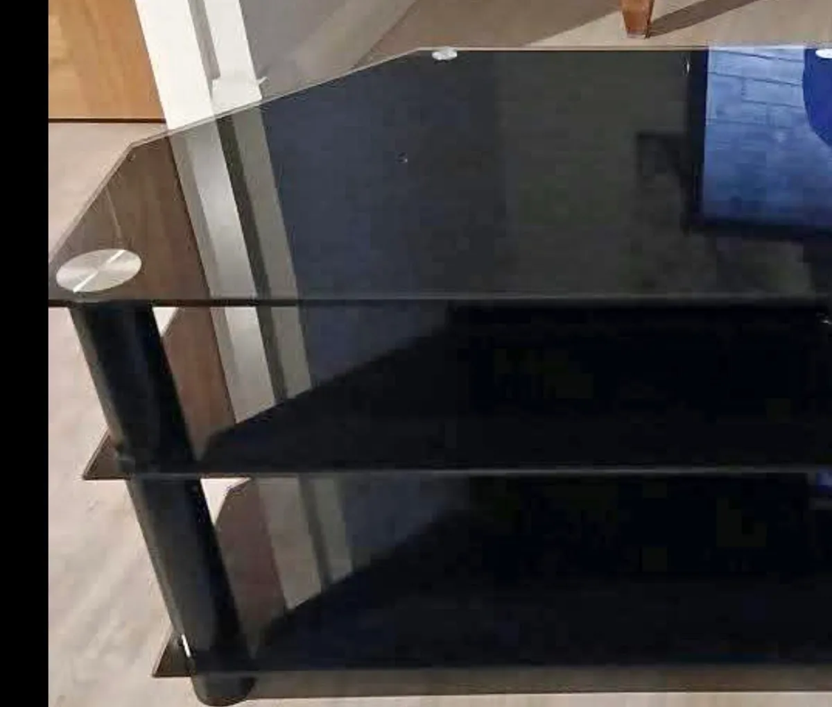 Black glass tv stand - Image 1