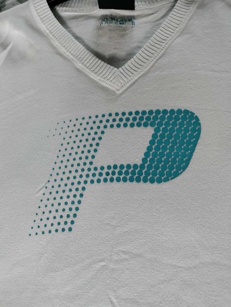 Peak Performance sweater XXL - Image 1