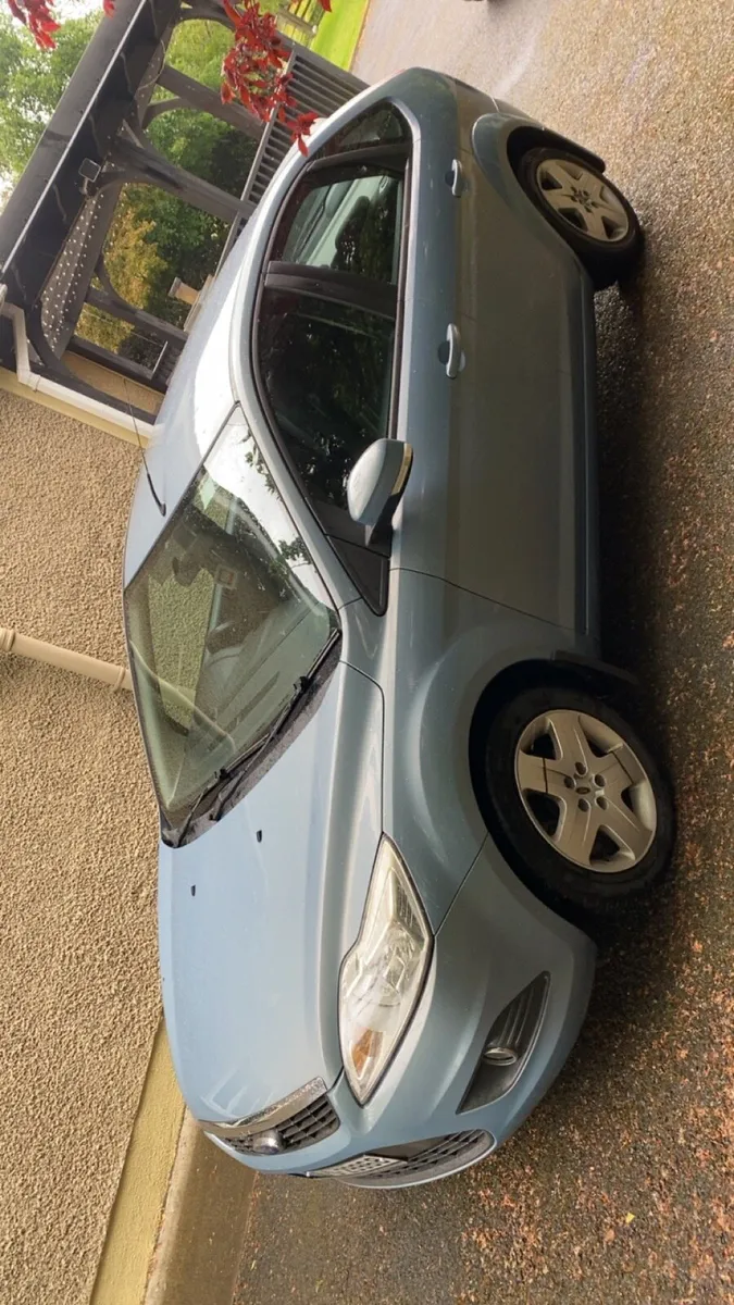 Ford focus - Image 2