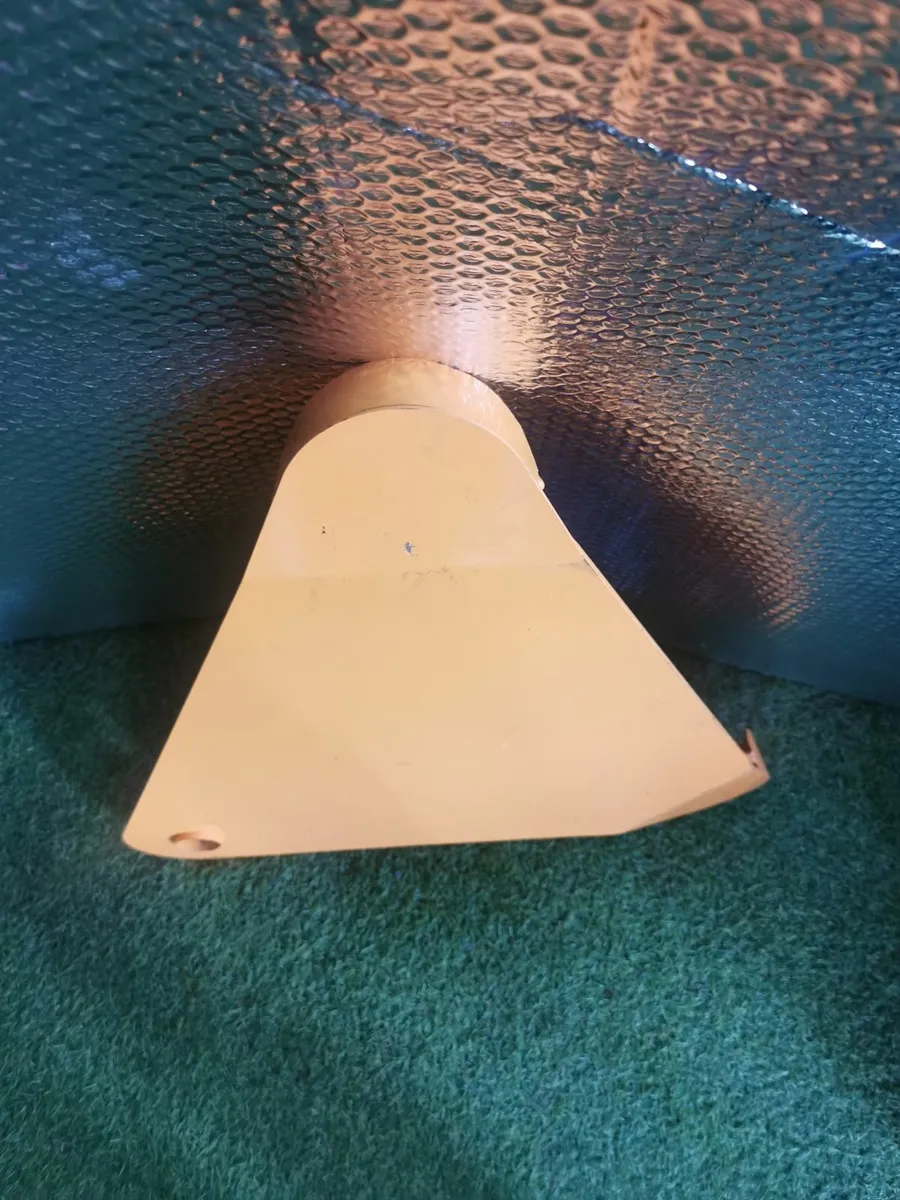 Universal Wheel clamp - Image 2