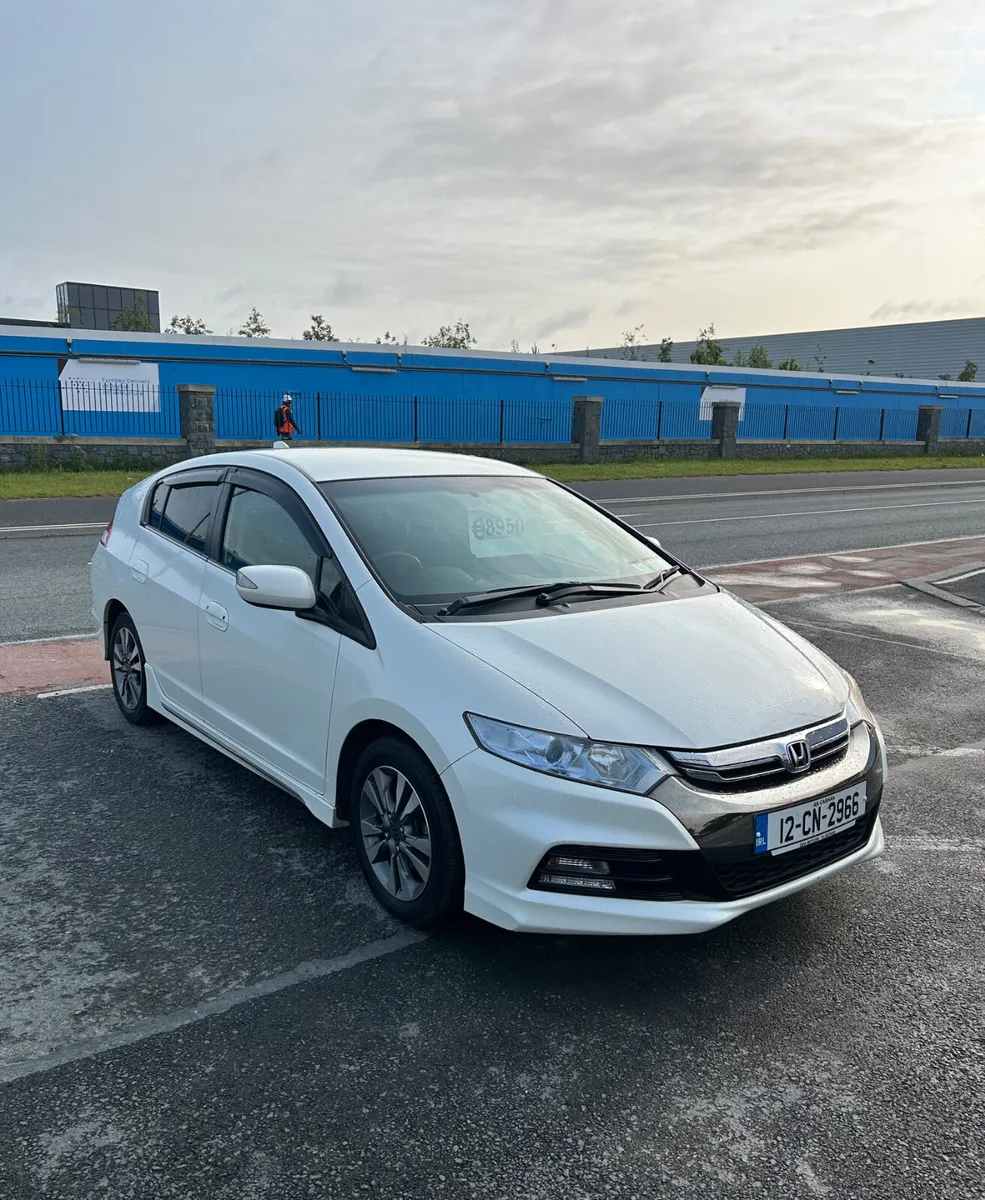 2012 Honda Insight UNDER DEPOSIT - Image 2