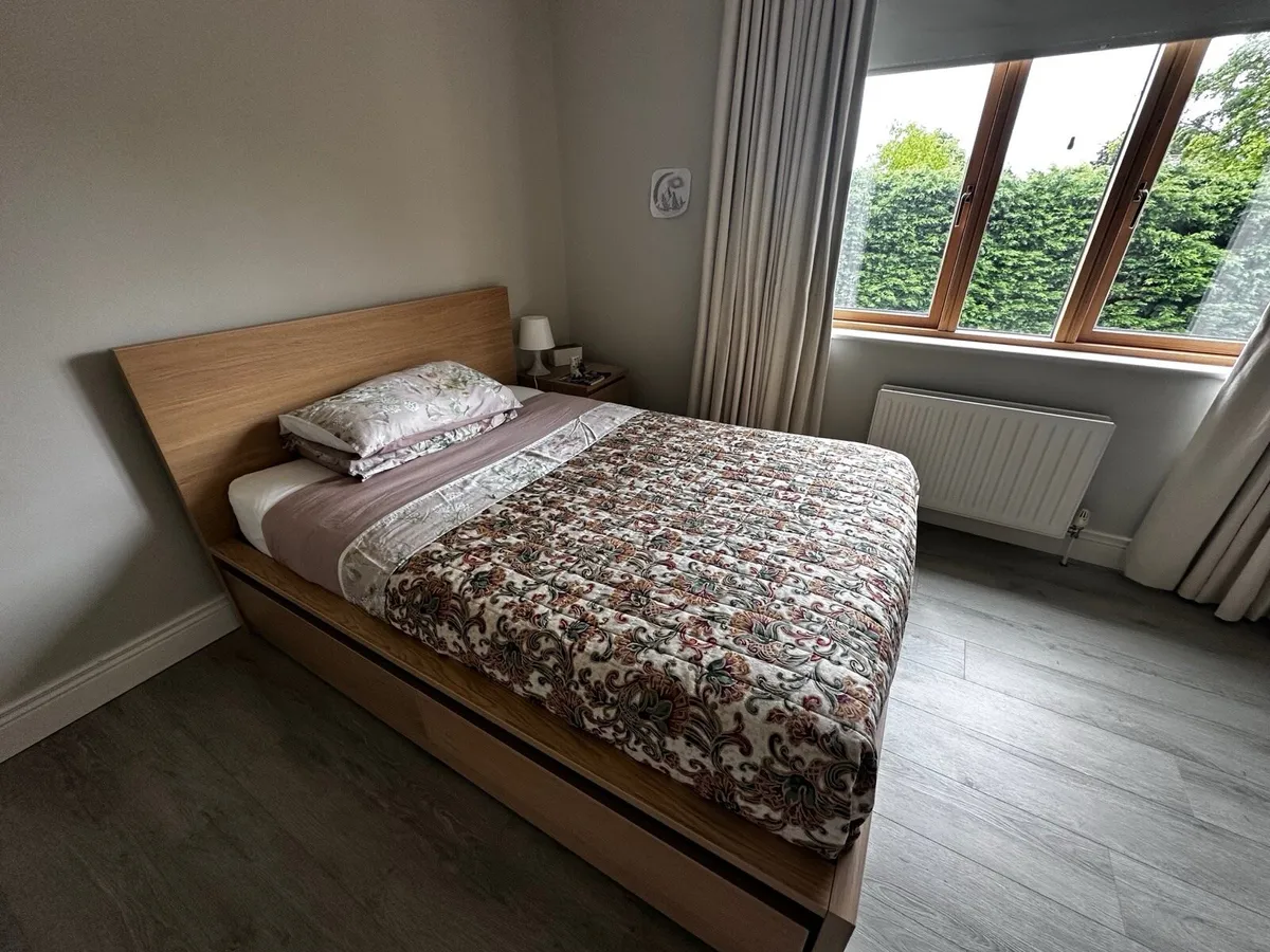 Double Bed + bedside table:  Brand New - 500€ - Image 1