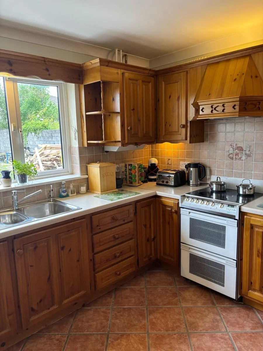 Kitchen - Image 4