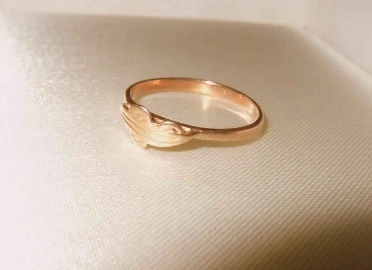 Vintage 14ct Gold Ring - Image 4