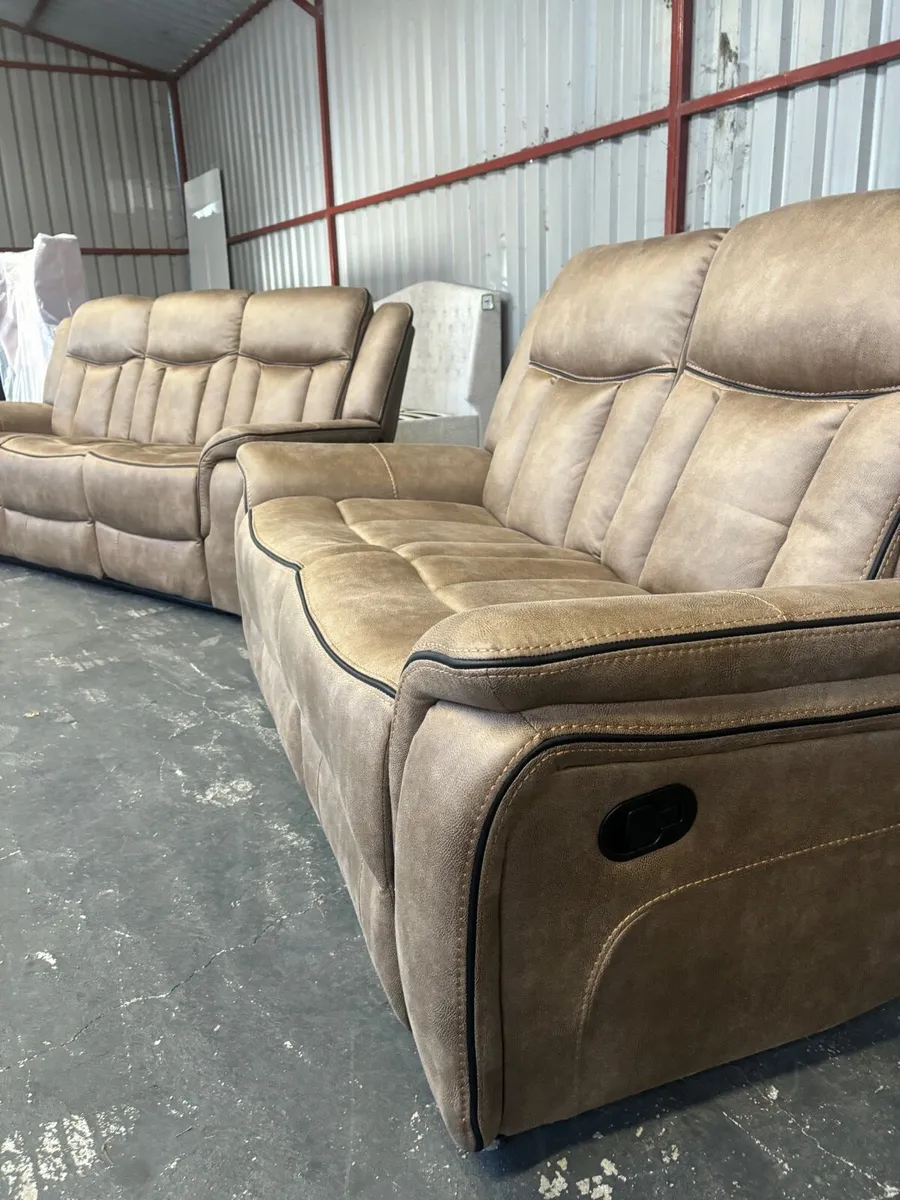 😍all new Westbrook recliner suite 😍 - Image 2