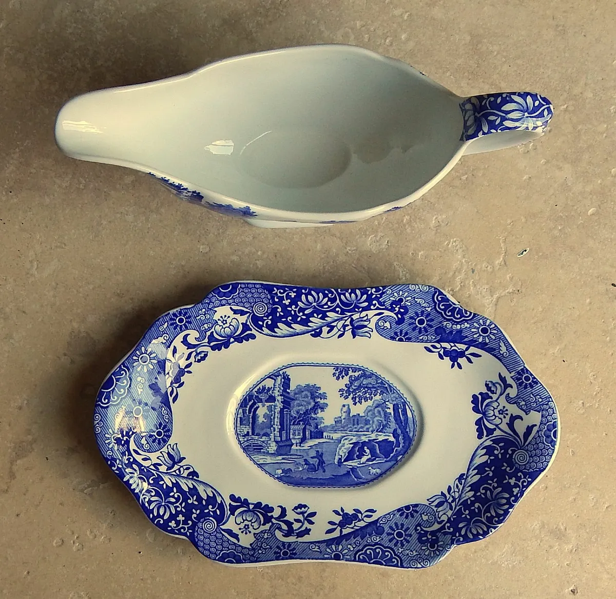 Spode Pottery Gravy Boat & Saucer - Image 3