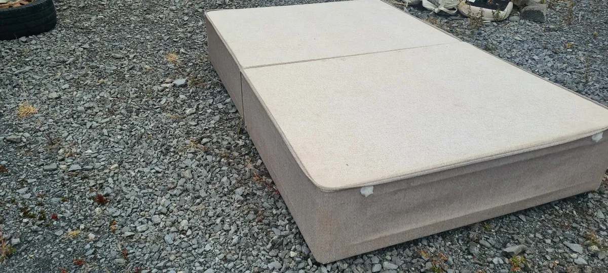 4ft double bed and mattress - Image 2