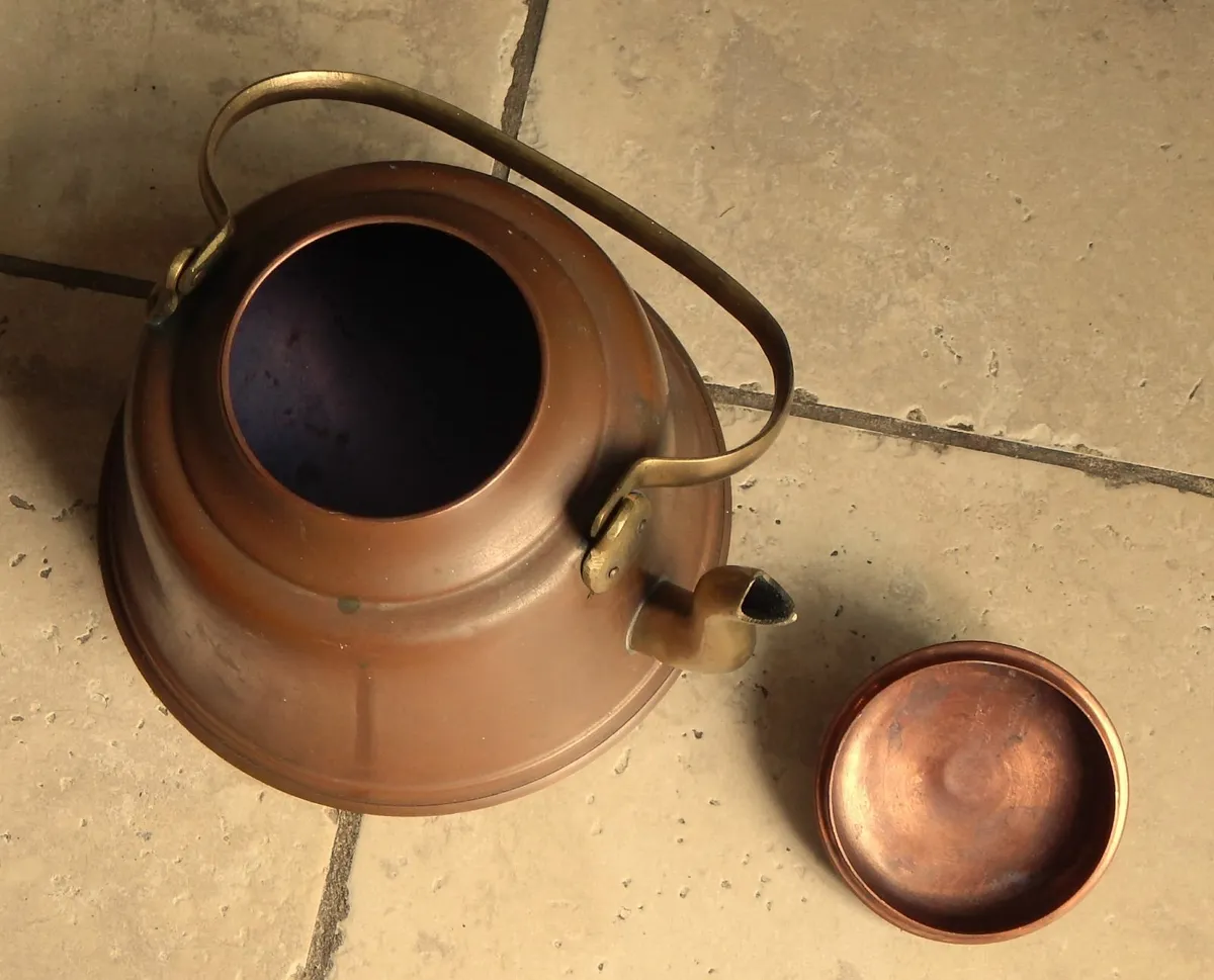 Vintage Copper & Brass Kettle with Folding Handle - Image 3