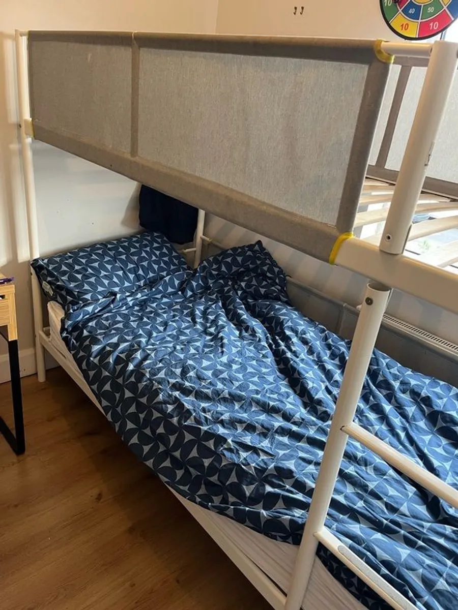 bunk bed - Image 1
