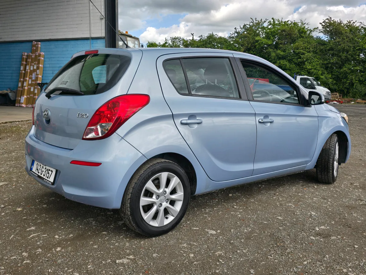 142 HYUNDAI i20 *1.2*CLEAN*5 DR* - Image 2