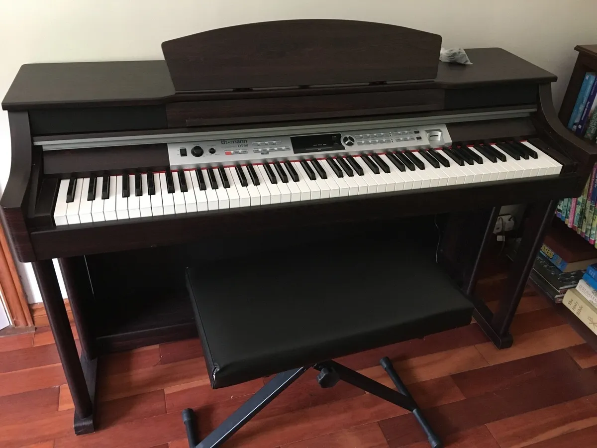 Piano - Image 1