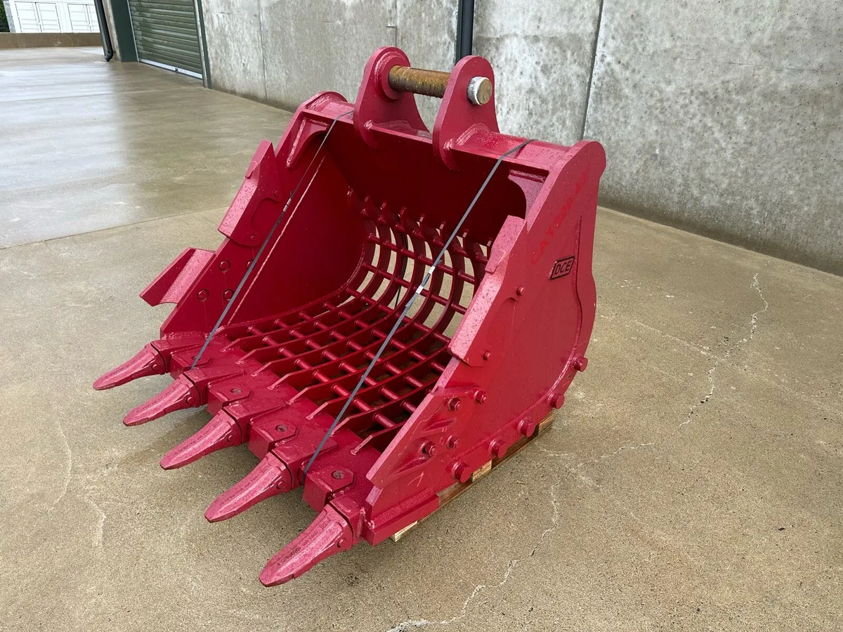 New 53 inch Riddle bucket to suit 20 ton - Image 1