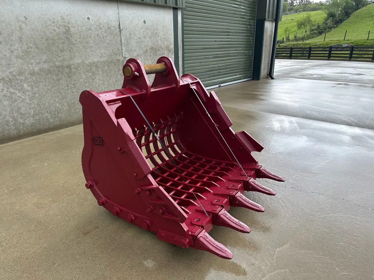 New 53 inch Riddle bucket to suit 20 ton - Image 2