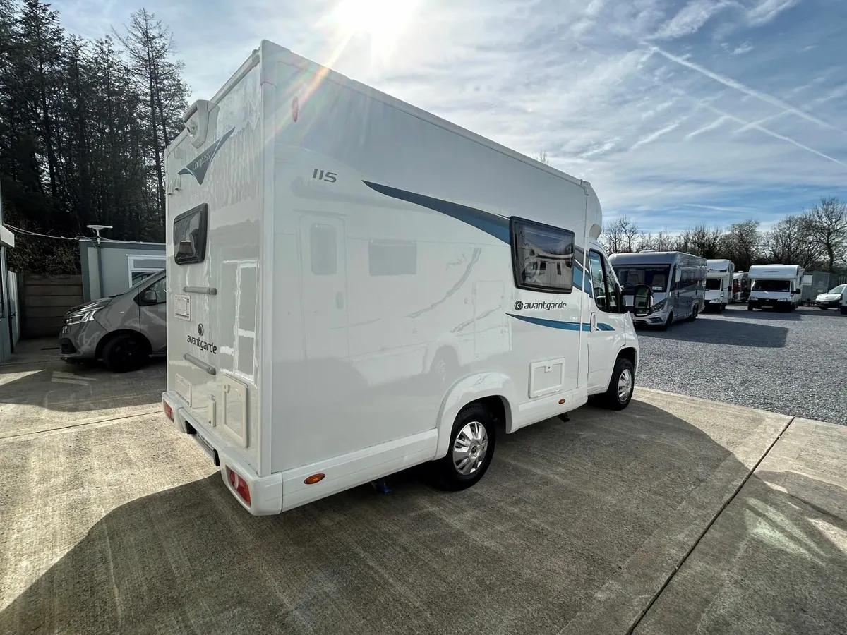 2020 Compass Avantgarde - Only 6m long! - Image 3