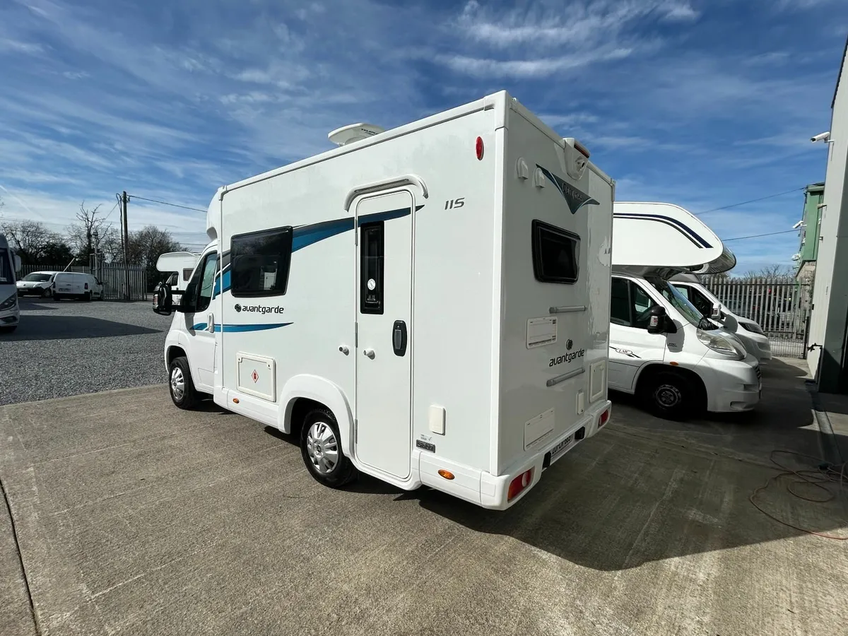 2020 Compass Avantgarde - Only 6m long! - Image 4