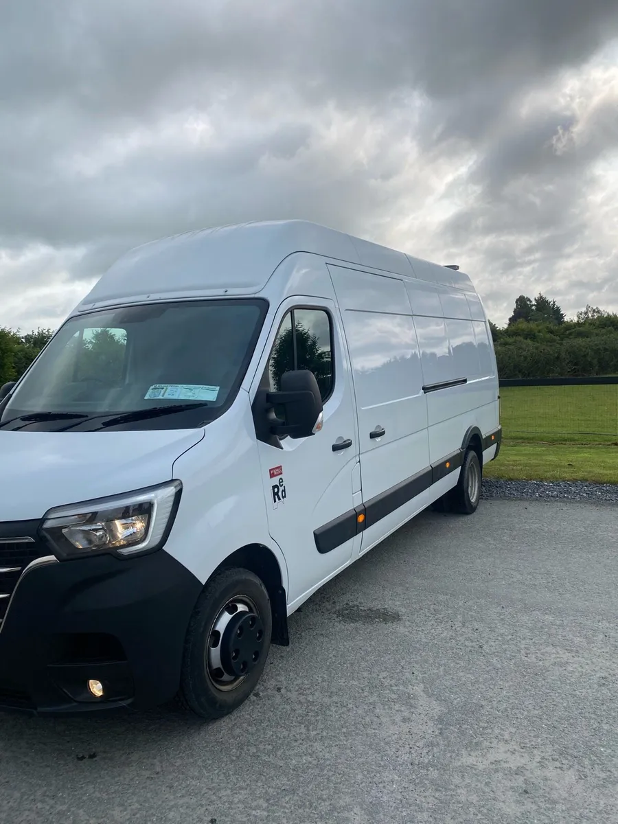 Van for sale - Image 3