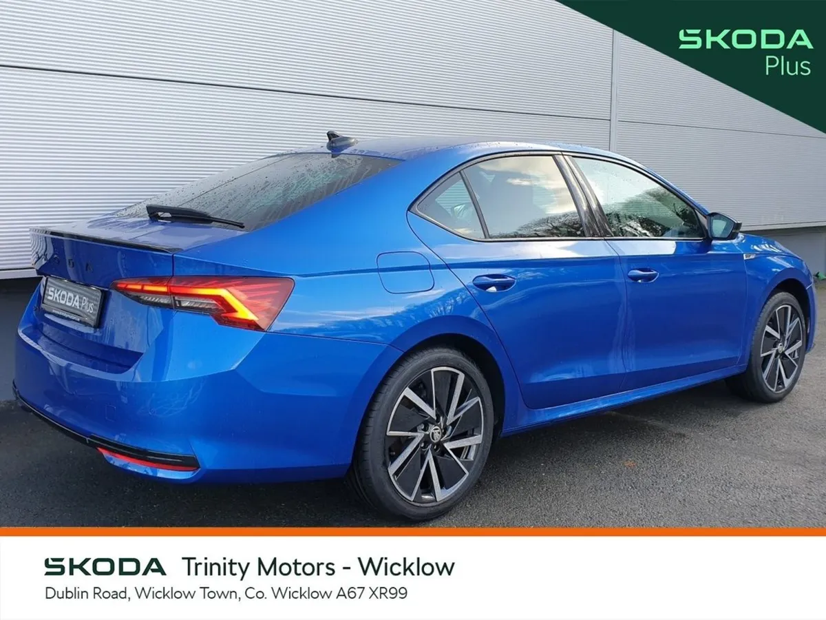 Skoda Octavia Delivery KMS Sportline 1.5 TSI 150H - Image 3