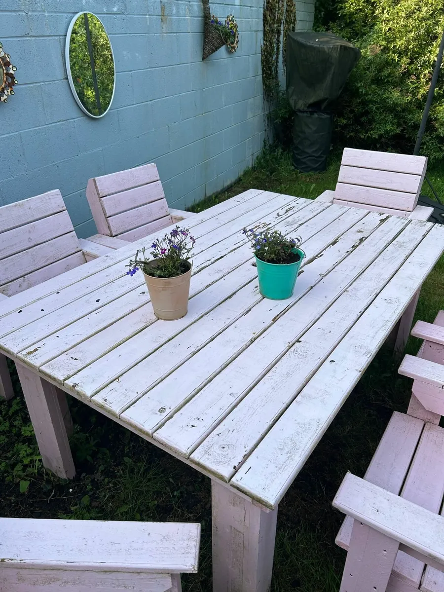 Wooden garden furniture - Image 2