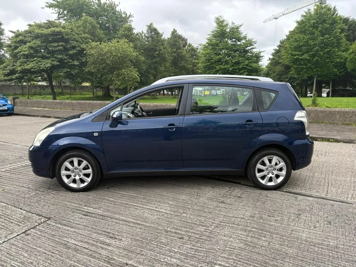 Toyota Corolla 2007 - Image 2