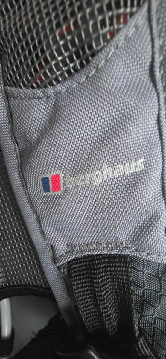 backpack - Image 4