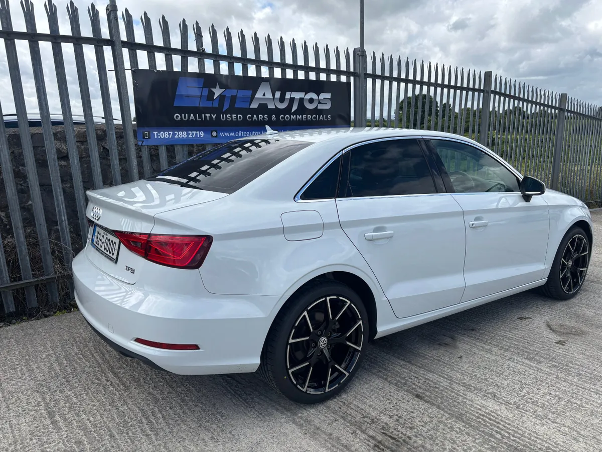 Audi A3 TFSI S-TRONIC 2015 - Image 4