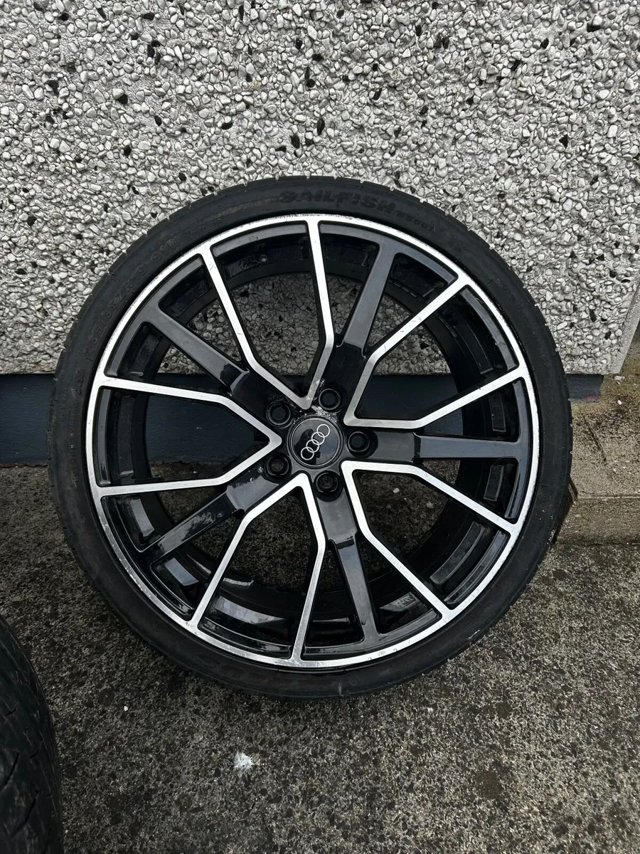 19inch Alloy Wheels - Image 1