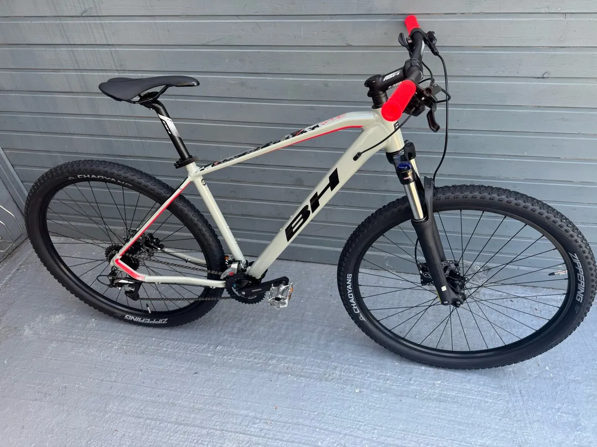 Free Delivery - BH Spike 2.0 Mountain Bike - Image 3