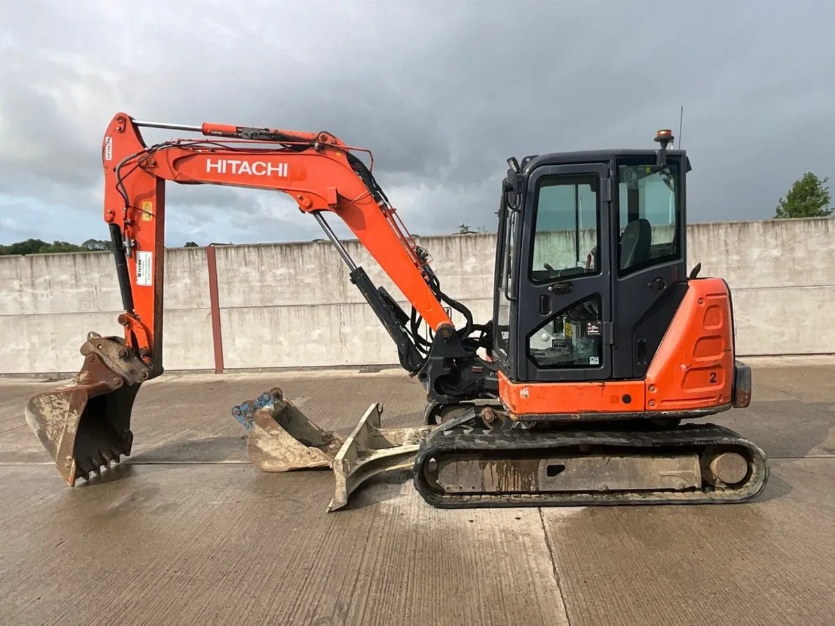 HITACHI ZAXIS ZX65USB-5A 6.5 TON MIDI EXCAVATOR - Image 3