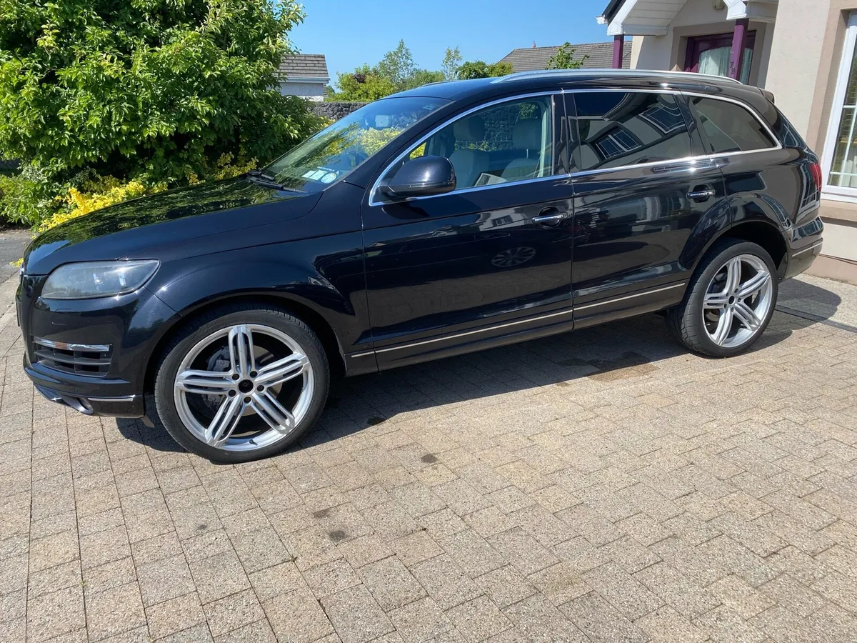 Audi Q7 nct 08/26 , good service history - Image 2