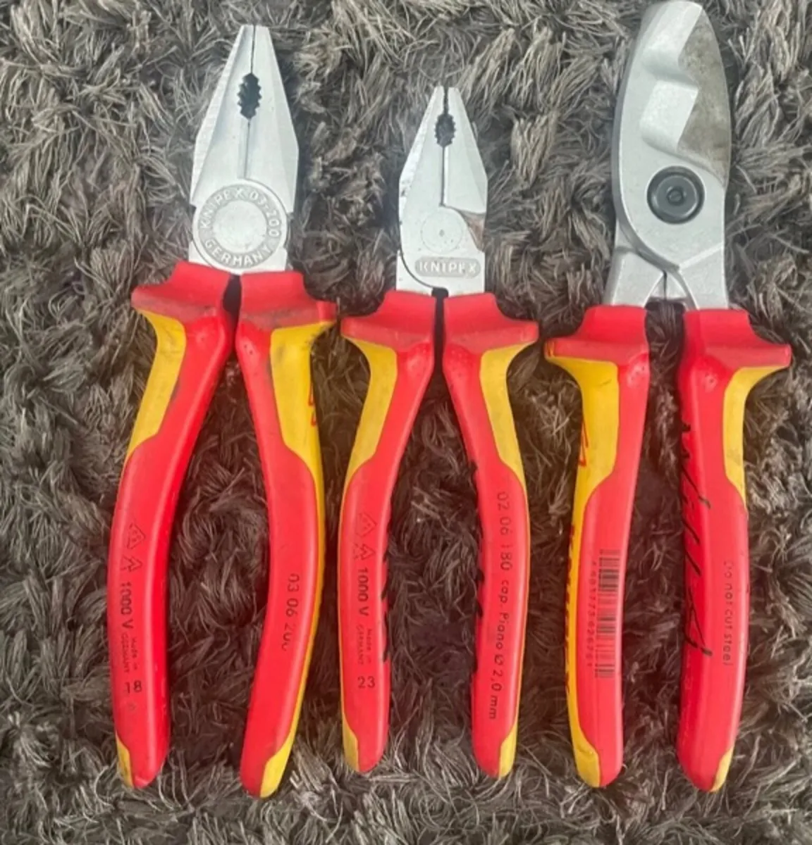 Hand tools - Image 1