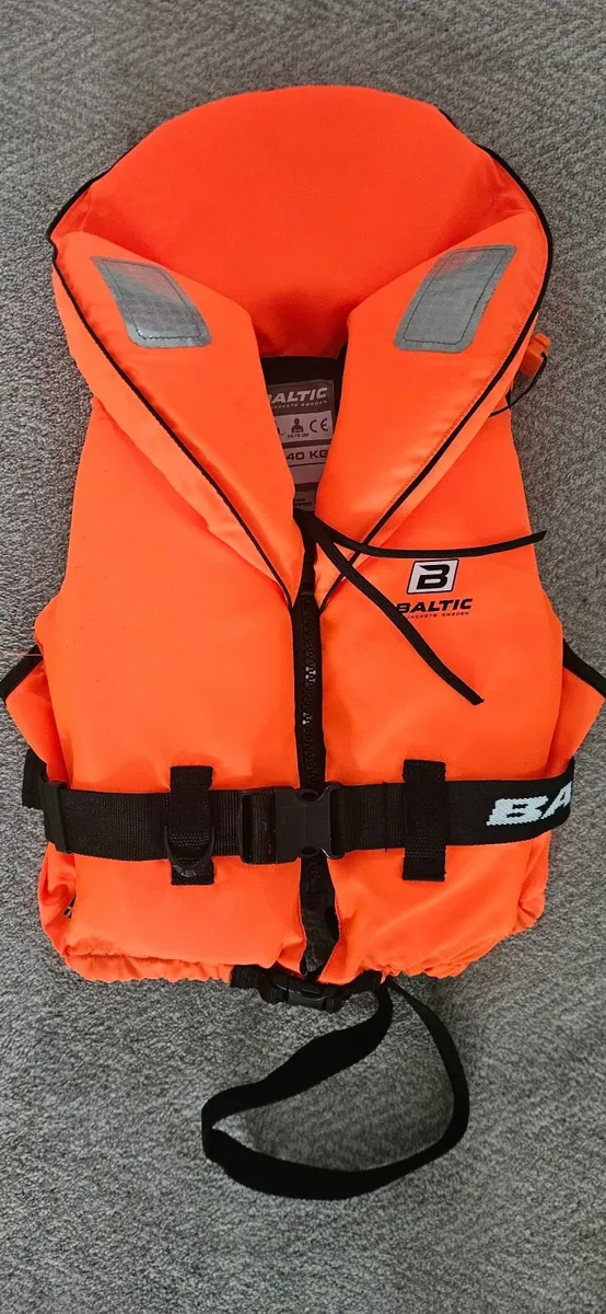Lifejacket - Image 3