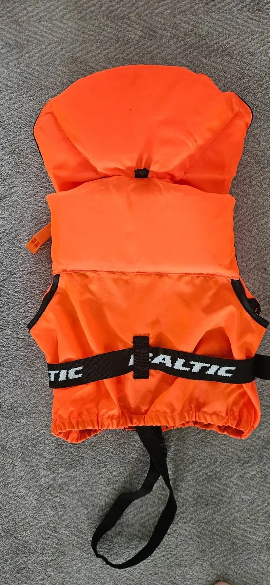 Lifejacket - Image 4
