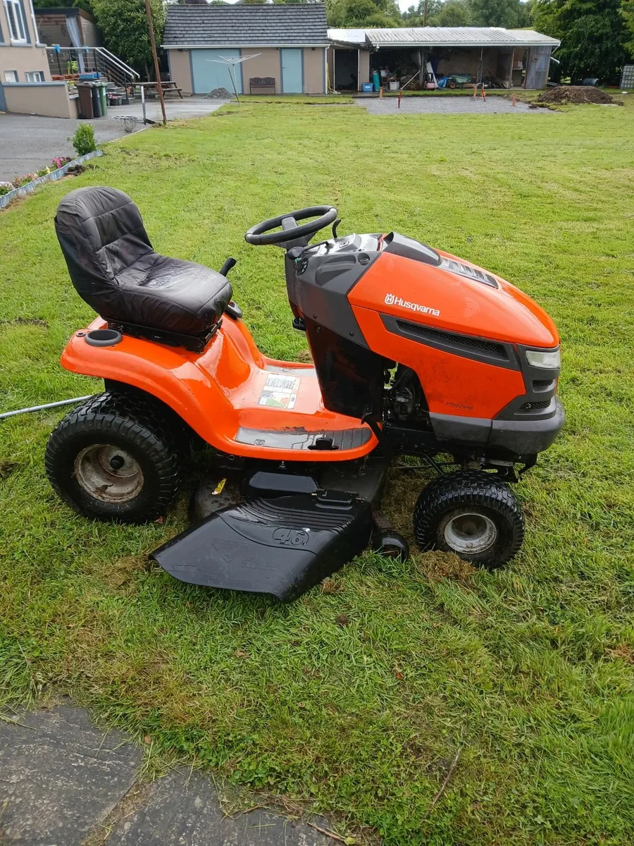 Husqvarna YTH22V46 Riding Lawn Mower used - Image 3