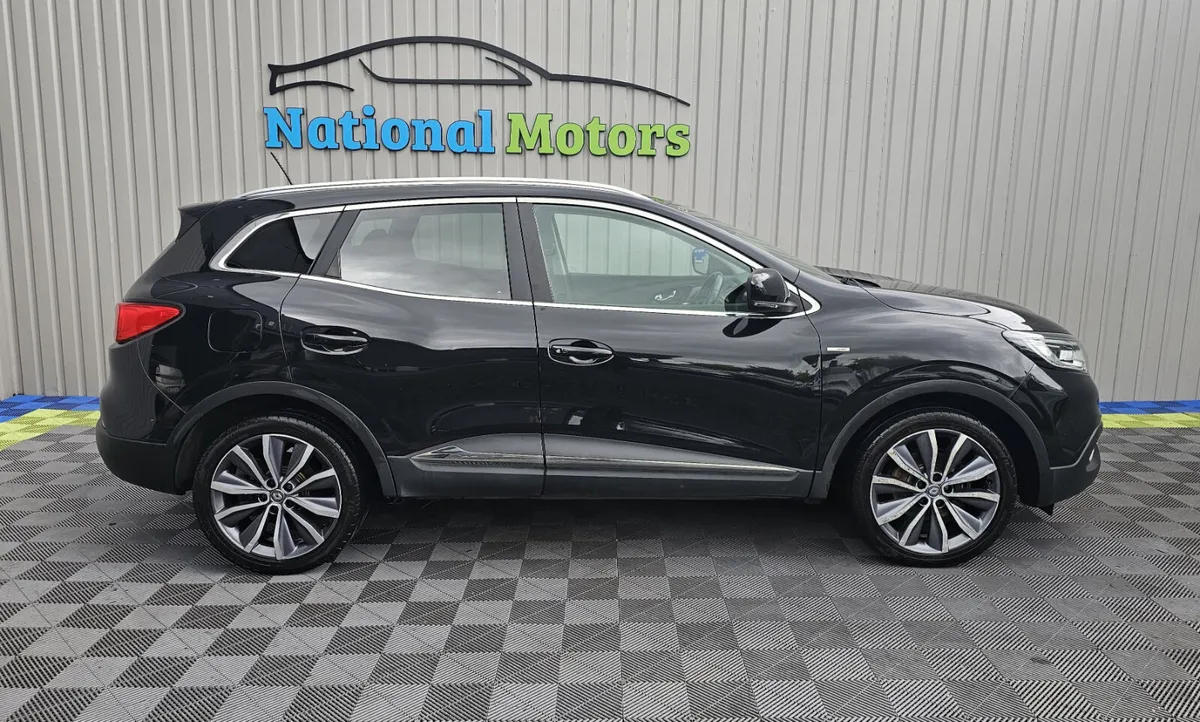 2016 Renault Kadjar 1.5 ENERGY Signature - Image 2