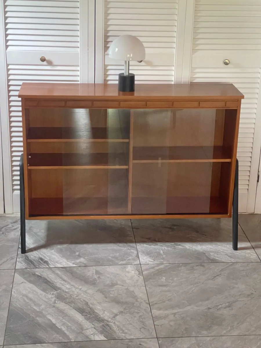 Mid century bookcase - Image 4