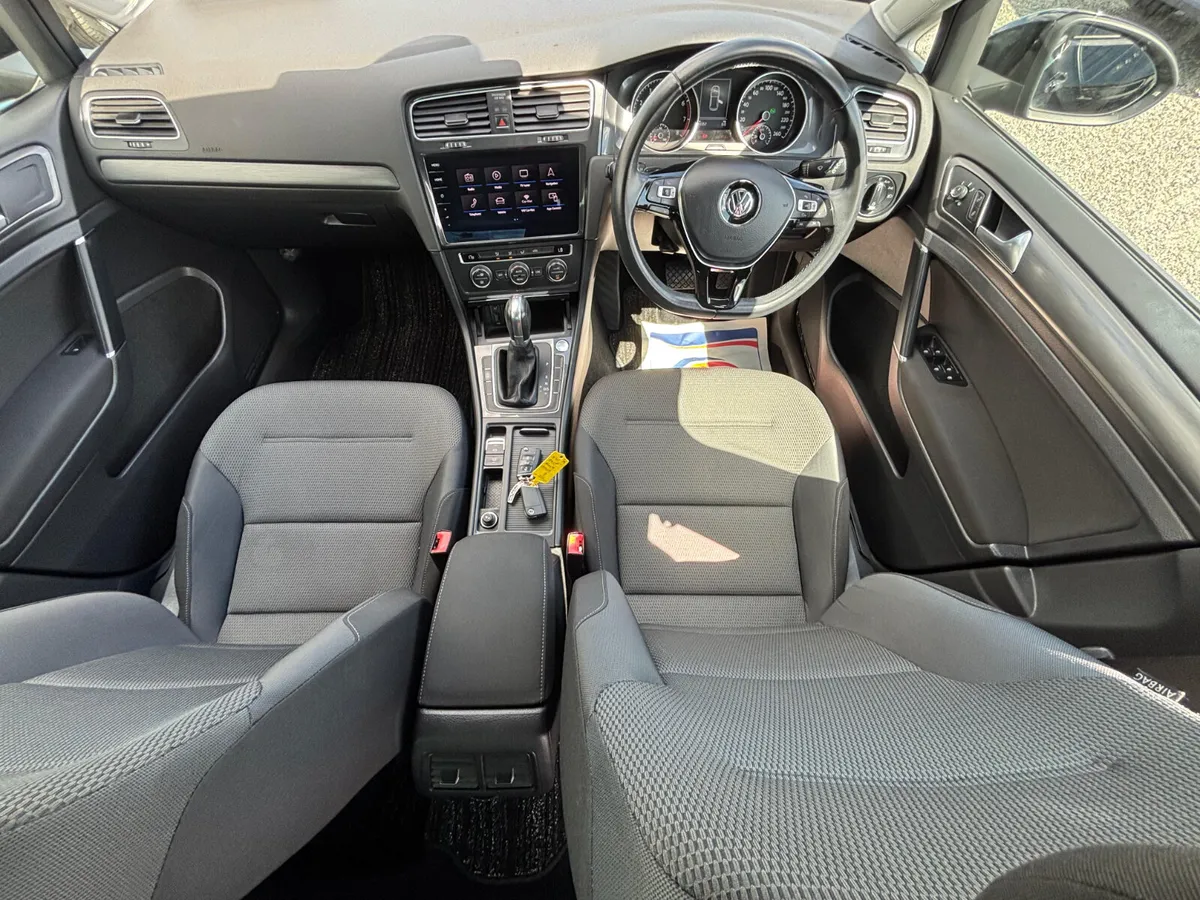 VW GOLF - Image 4