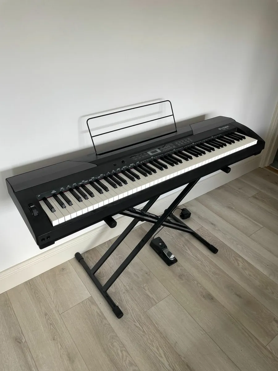 Thomann DP-26 Digital Piano with Stand and Bench - Image 2
