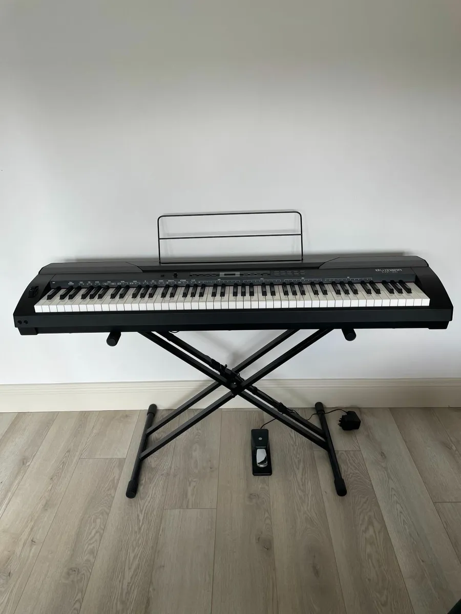 Thomann DP-26 Digital Piano with Stand and Bench - Image 3
